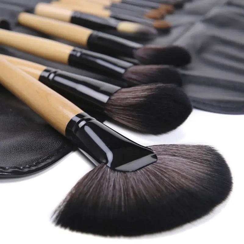 Gift Bag Of  24 pcs Makeup Brush Sets Professional Cosmetics Brushes Eyebrow Powder Foundation Shadows Pinceaux Make Up Tools Gimme that