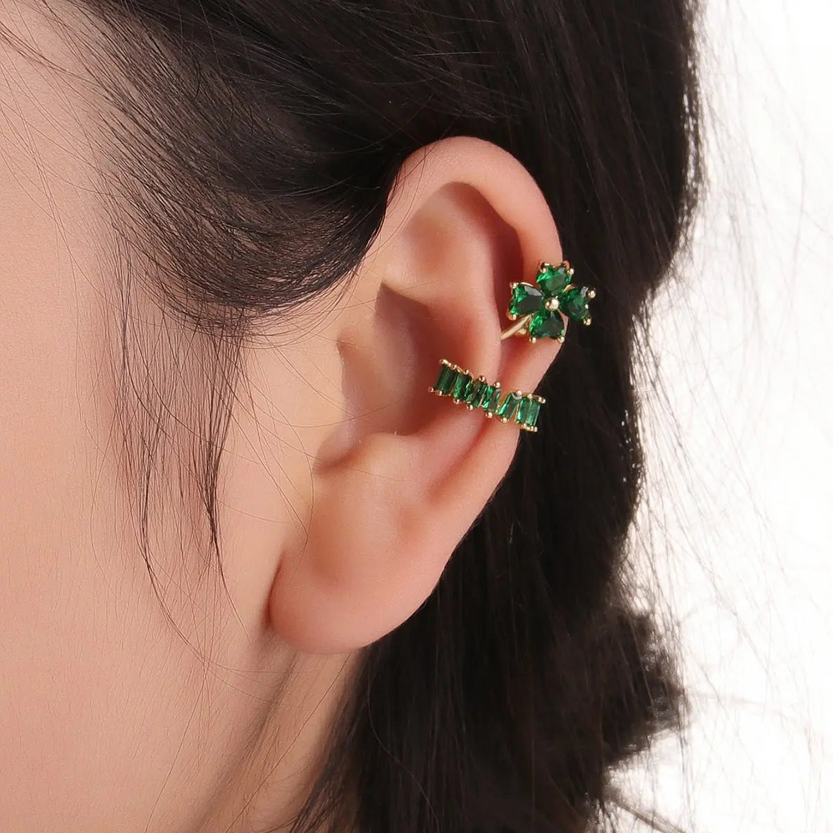 Green Lucky Four-Leaf Clover White Elegant Copper Ear Clip - GimmeWarehouse