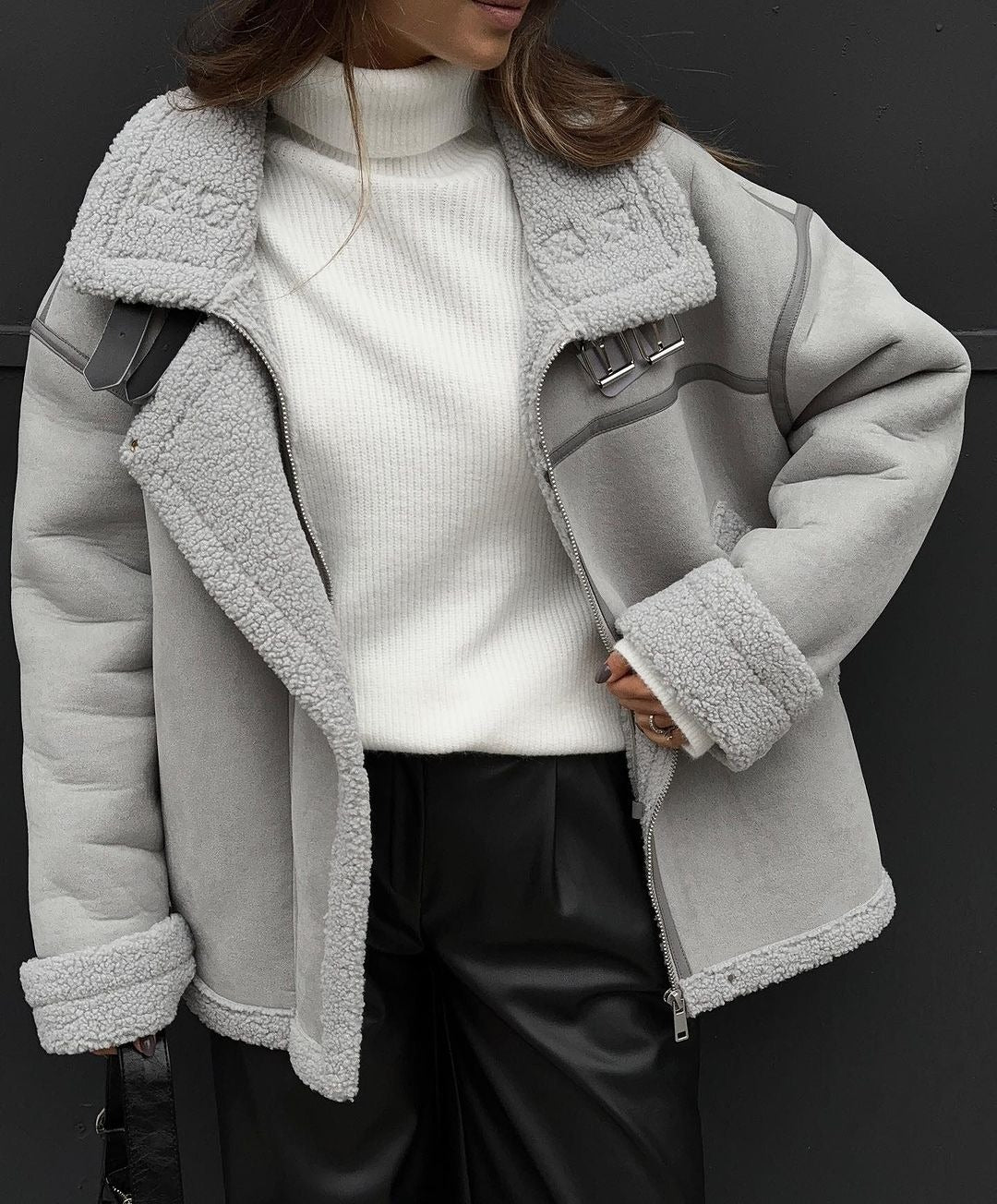 One-piece Lamb Wool Design Sense Stitching Street Locomotive Style Cotton-padded Coat - GimmeWarehouse