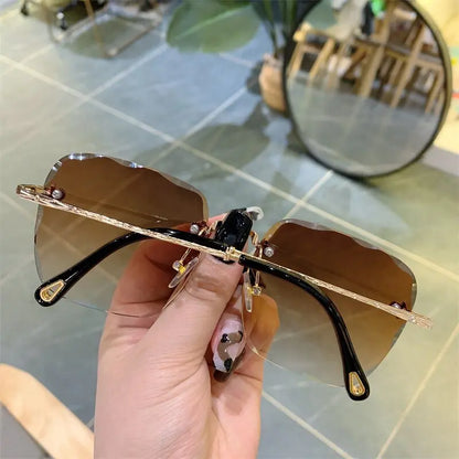 Vintage Clip Frameless UV Sunglasses - GimmeWarehouse