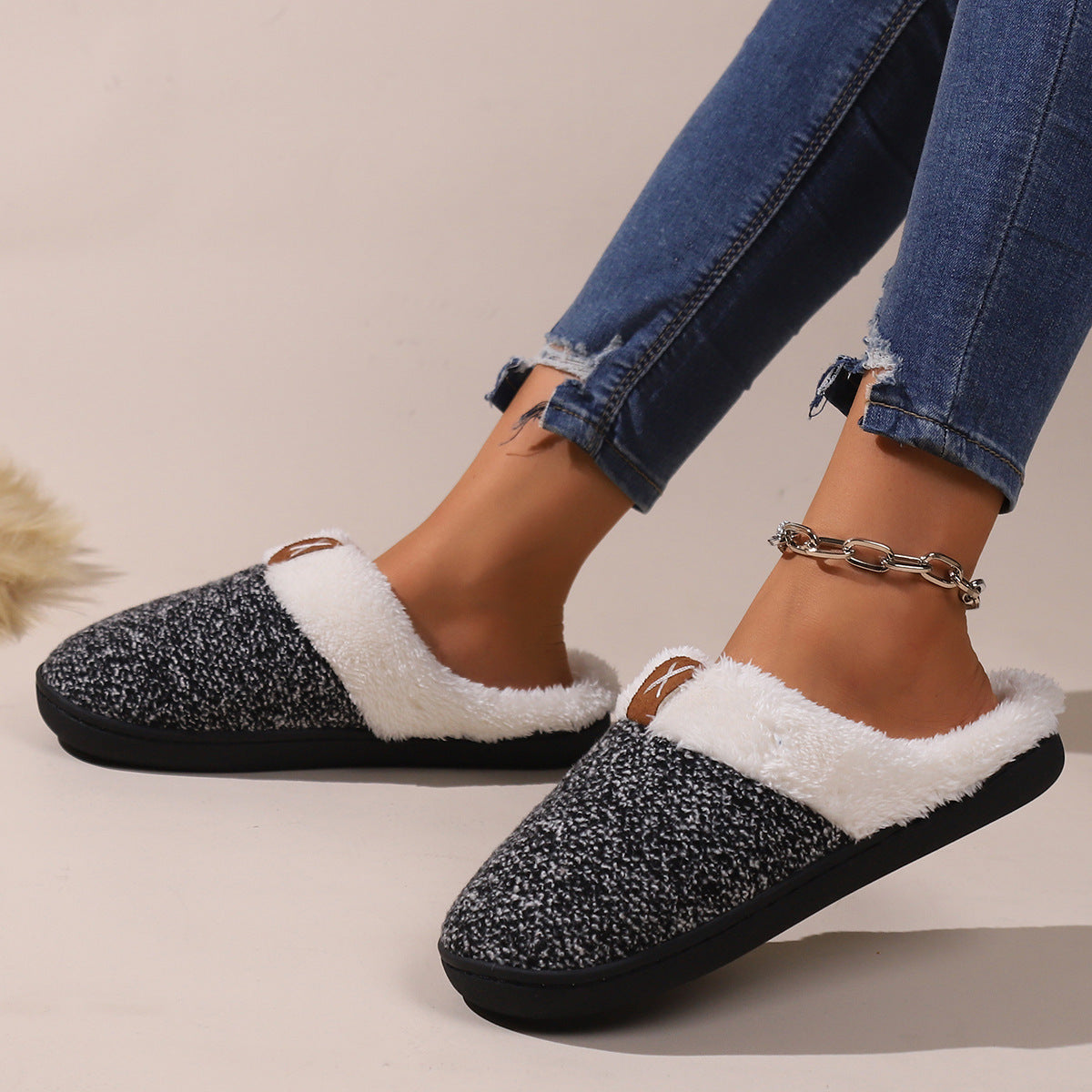 Winter Plush Slippers Fashion Thick Bottom Warm House Shoes For Women Men Indoor Bedroom Floor Slipper - GimmeWarehouse