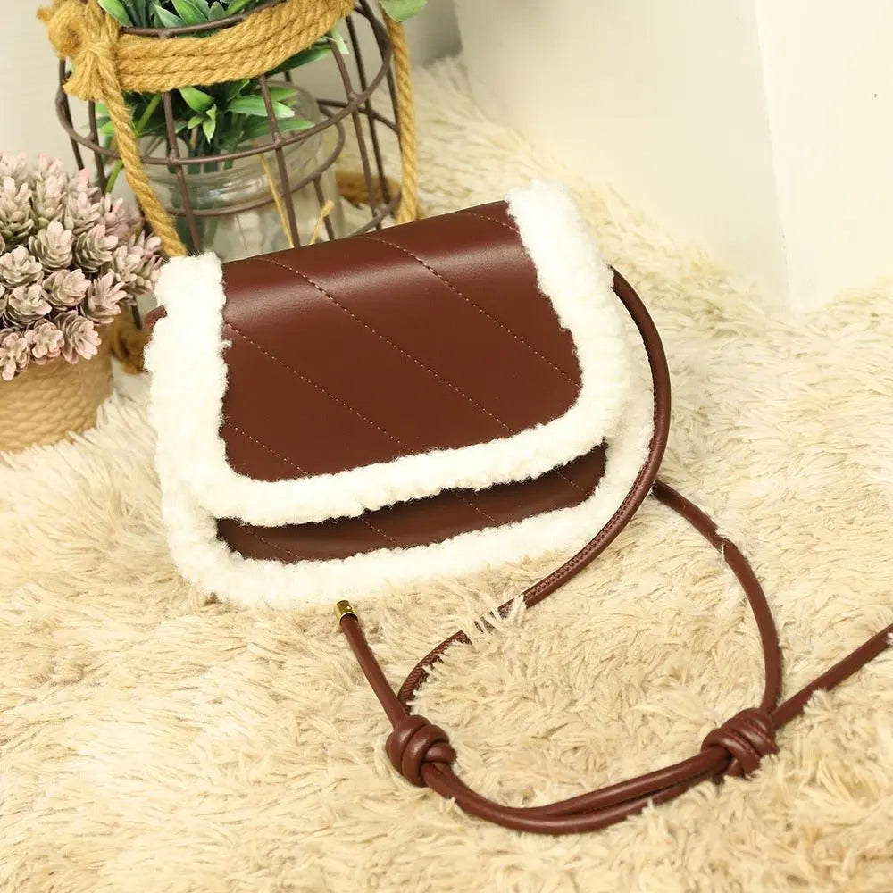 Autumn and Winter Lamb Plush Bag Women Cute Sweet Beauty Bag Small Versatile Shoulder Bag Fashion Crossbody Bag Gimme that