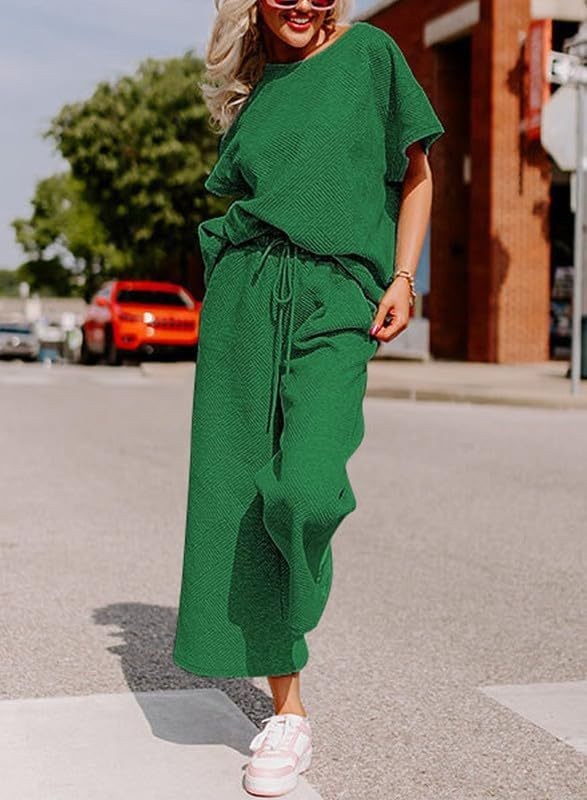 Solid Color Texture Casual Fashion Women's Wear Short-sleeved Trousers Two-piece Set Gimme That