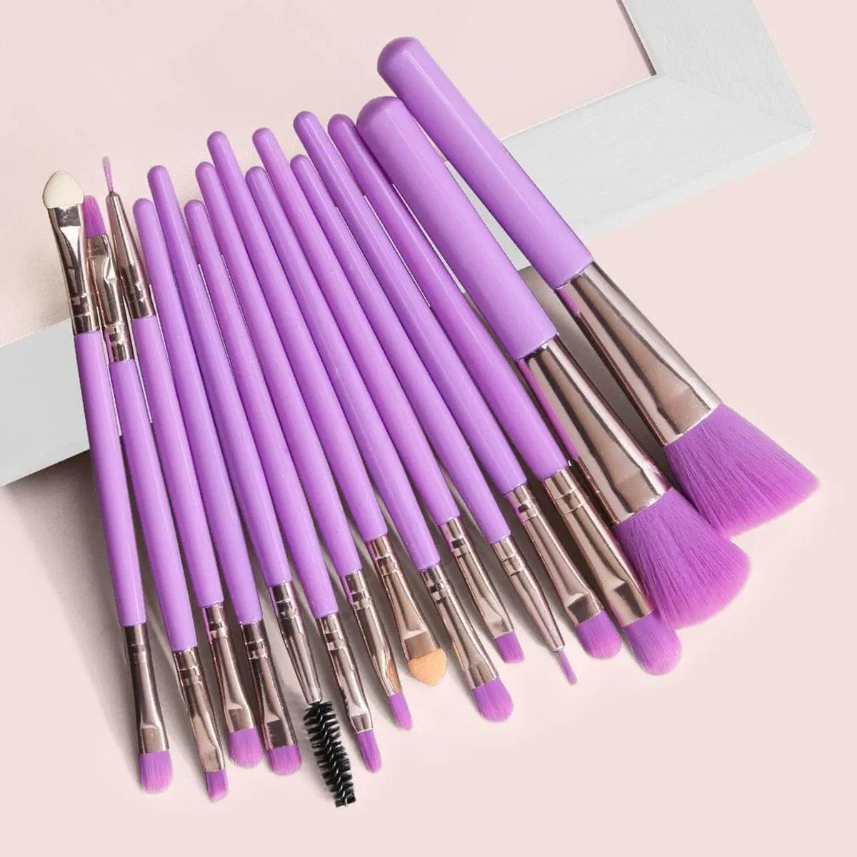 15 Pcs/set  makeup brushes Eye Shadow Eyelash Eyebrow Brush Fluorescent Series Foundation Blush Blending Beauty Make Up tools Gimme that