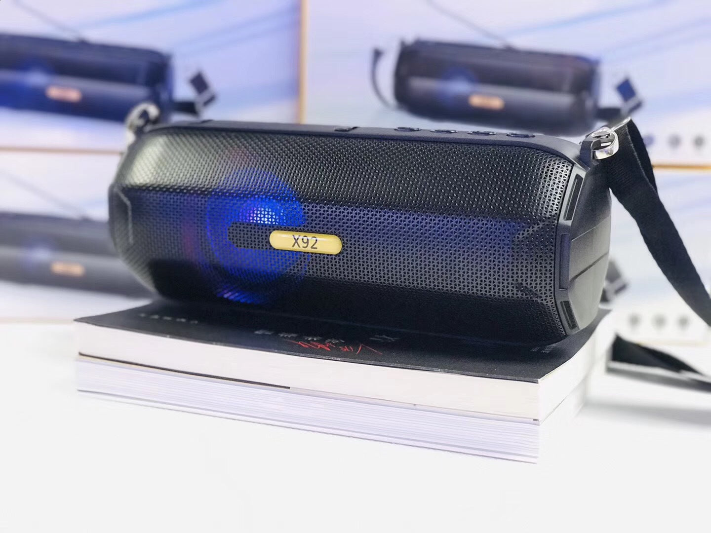 Bluetooth speaker outdoor - GimmeWarehouse